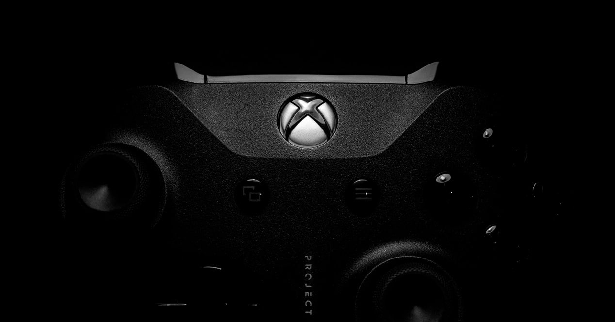 مايكروسوفت تكشف النقاب عن إصدار مُحسّن لوحدة تحكم Xbox.